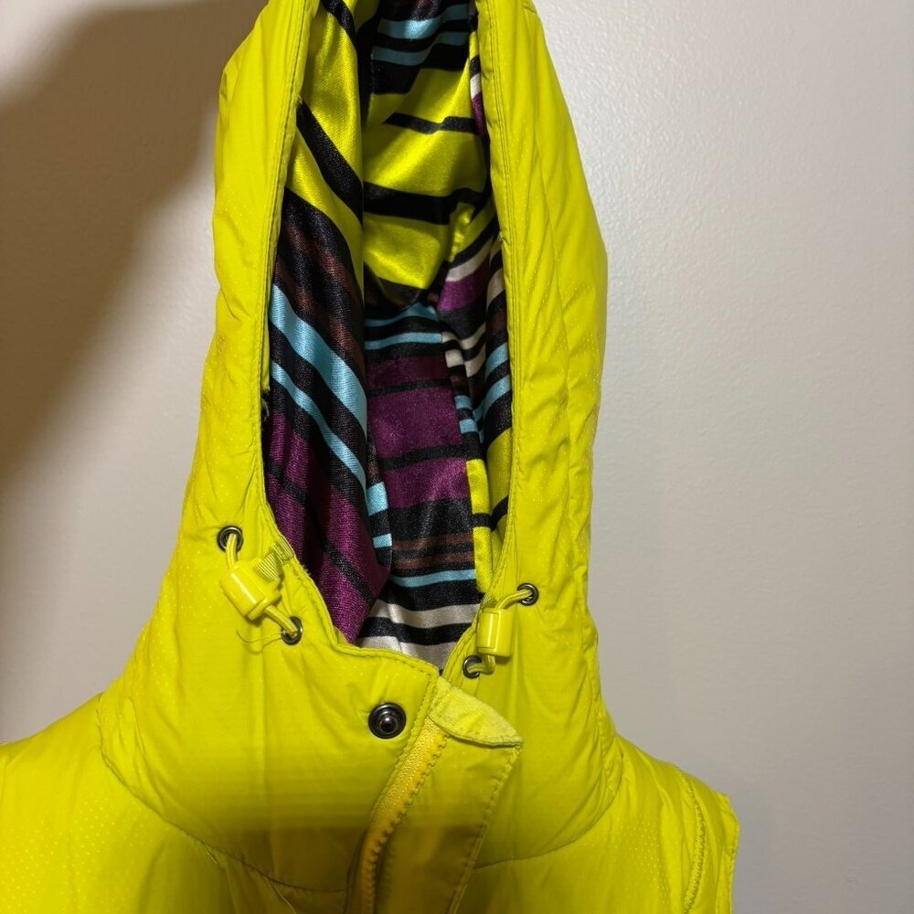 Burton Women's Hooded Puffer Vest – Bright Yellow Winter Layer‎ - Picture 14 of 16